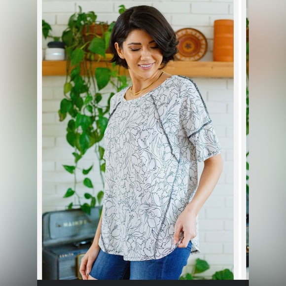 NWT SEW IN LOVE black & white floral blouse | L - Picture 2 of 10